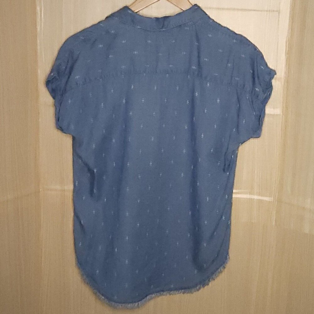 Thread & Supply Blue White Distressed Southwestern Lyocel Top XS - Picture 2 of 7
